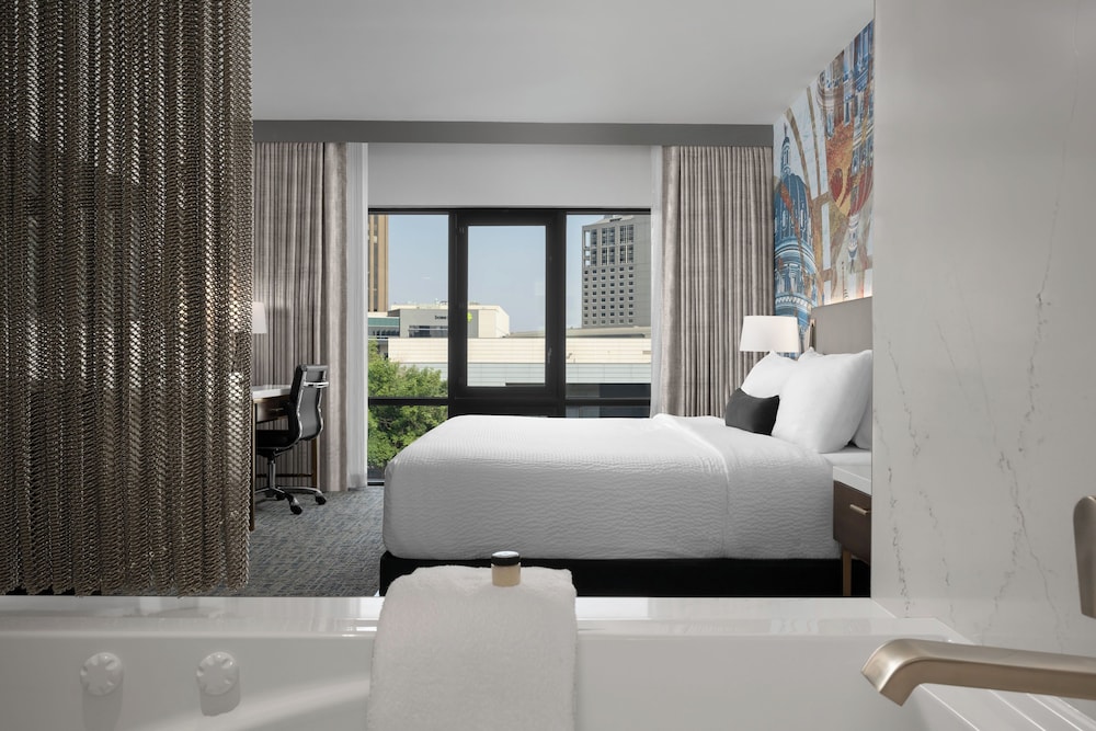 Hotel 43 photo 2