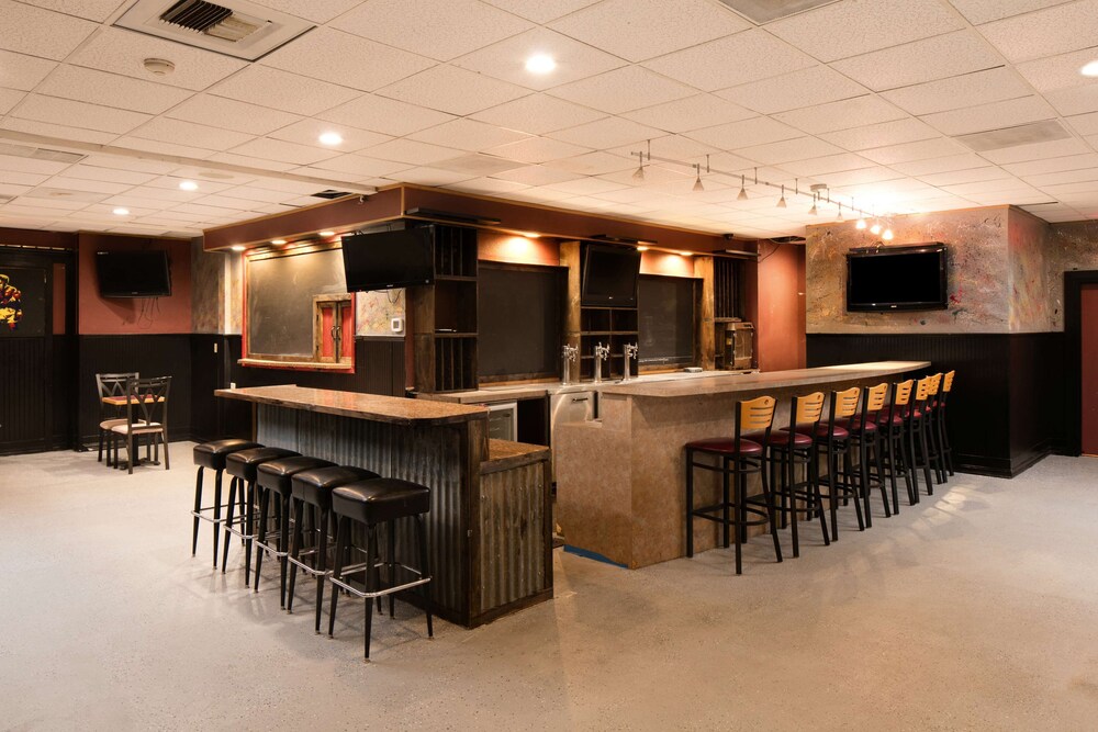 Red Lion Hotel & Conference Center Ellensburg