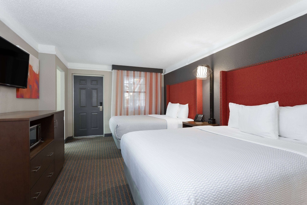 La Quinta Inn by Wyndham Pensacola
