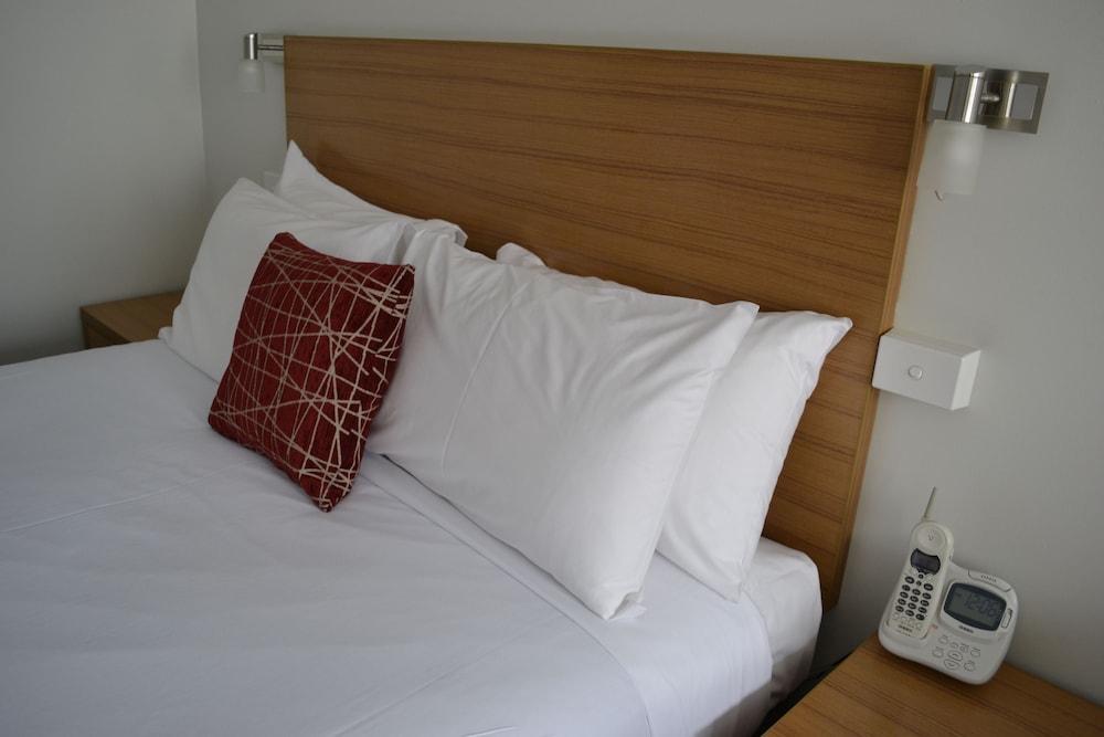 Admiralty Inn photo 5