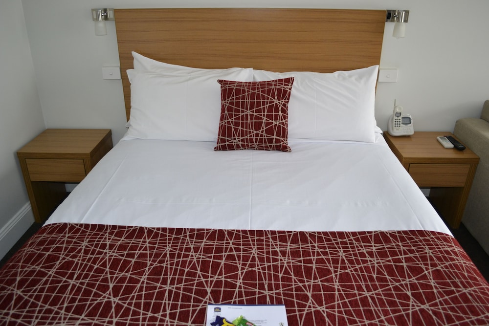 Admiralty Inn photo 4