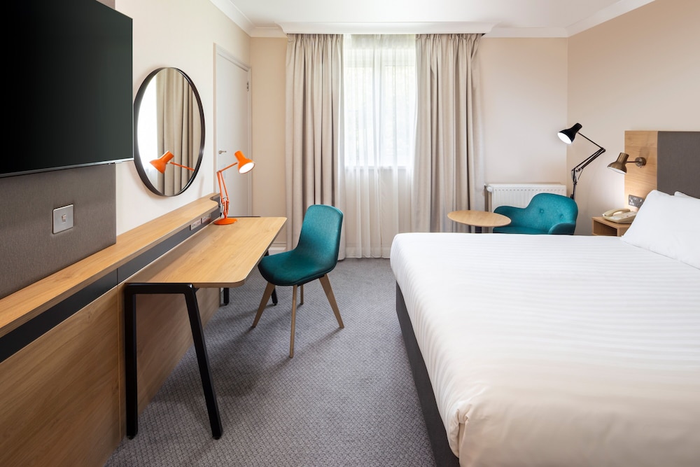 Holiday Inn High Wycombe M40 Jct.4 photo 5