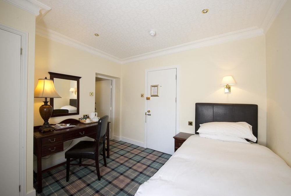 The Royal George Hotel