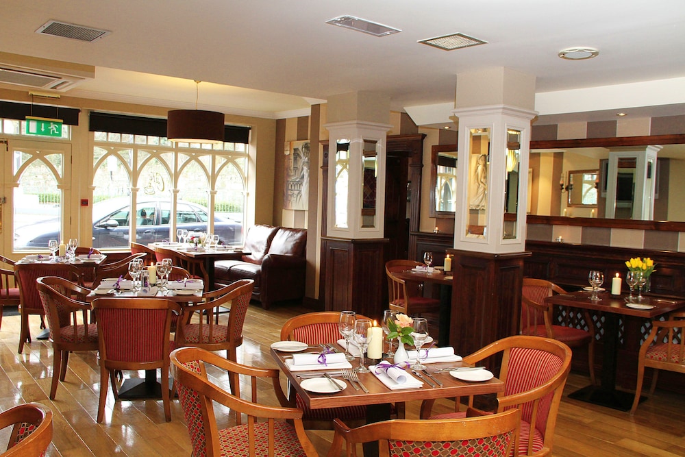The International Hotel Killarney photo 4