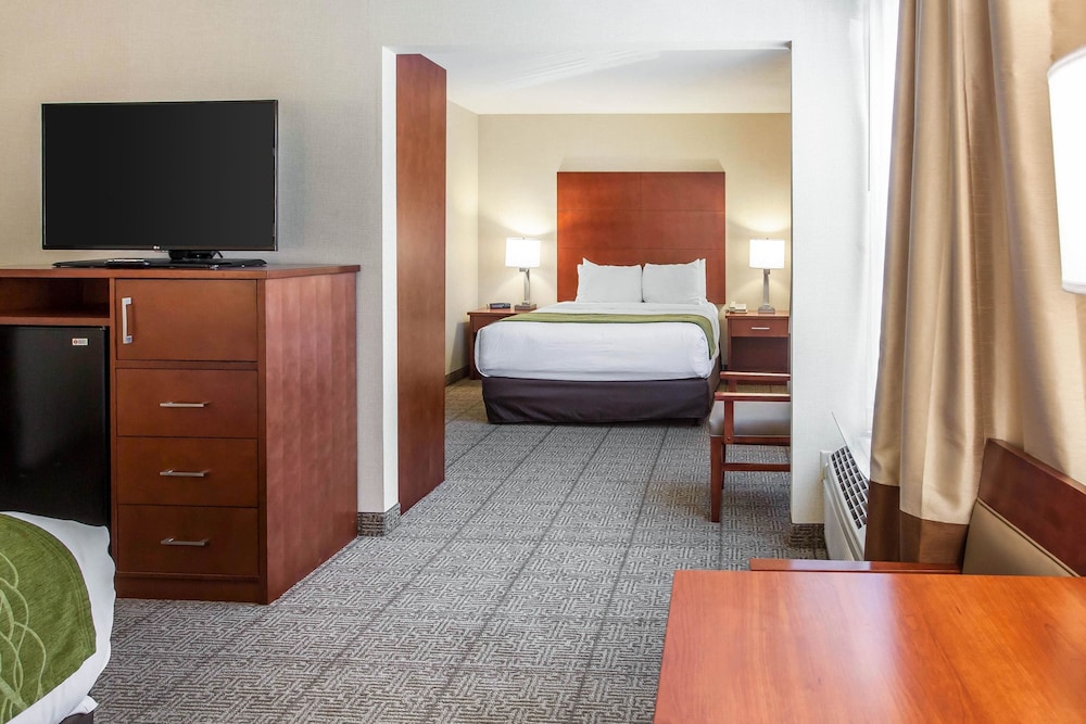 Comfort Inn & Suites Near Fallon Naval Air Station