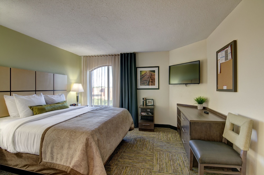 Candlewood Suites Richmond - West Broad by IHG