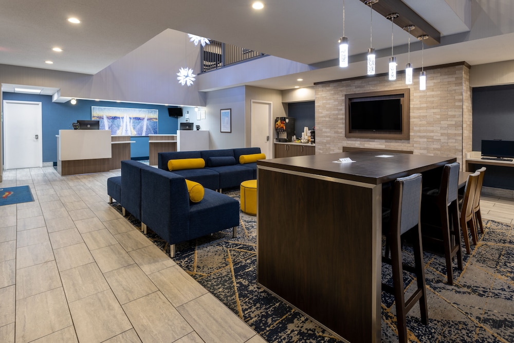 Baymont by Wyndham White Plains - Elmsford