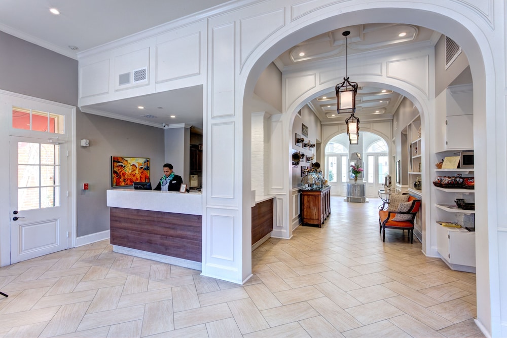 Hotel St. Pierre®, a French Quarter Inns® Hotel