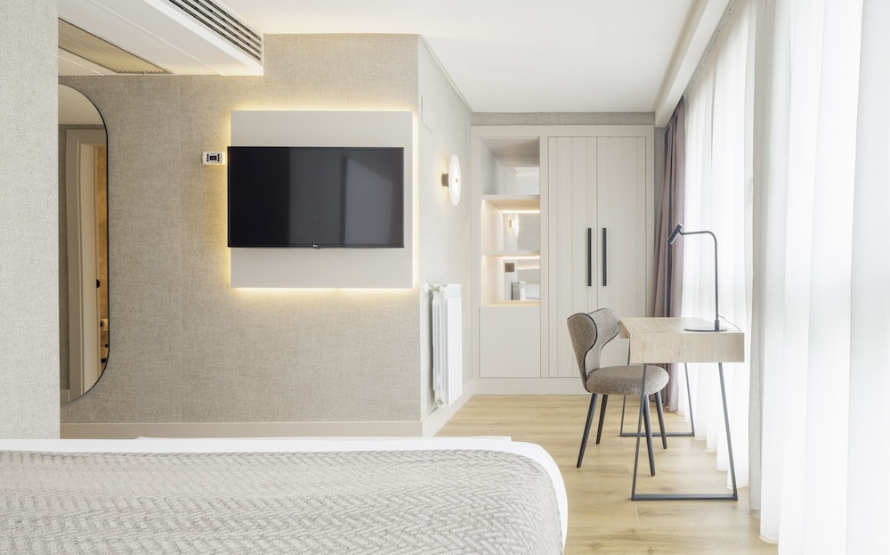 Hotel ILUNION San Sebastian photo 3
