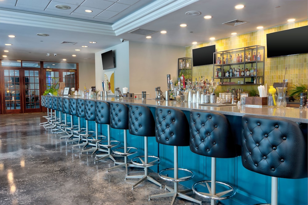 The Barrymore Hotel Tampa Riverwalk