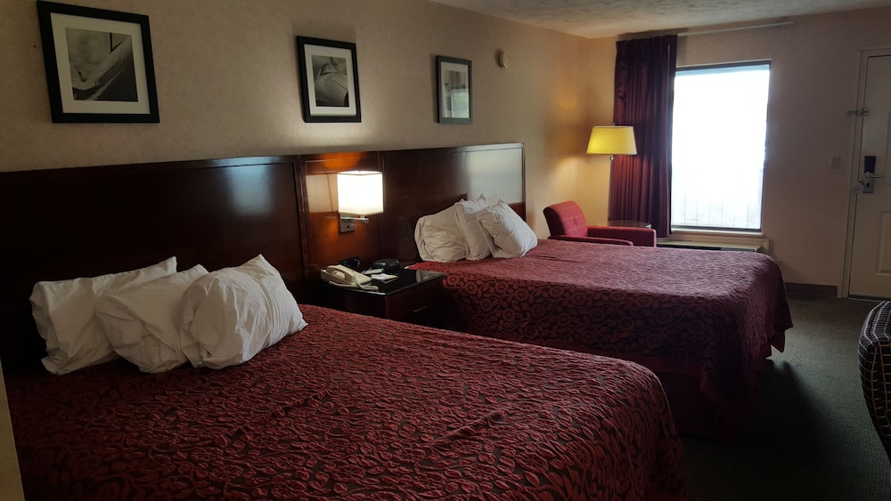 Days Inn by Wyndham Morristown