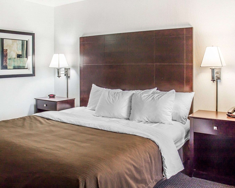 Quality Inn & Suites Sturgeon Bay