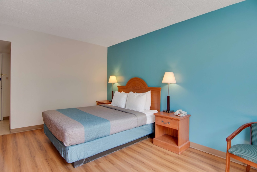 Motel 6 Clarion, PA