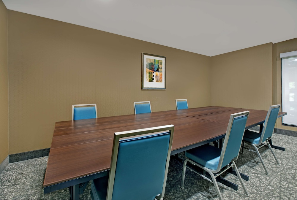 Homewood Suites by Hilton Chicago-Lincolnshire