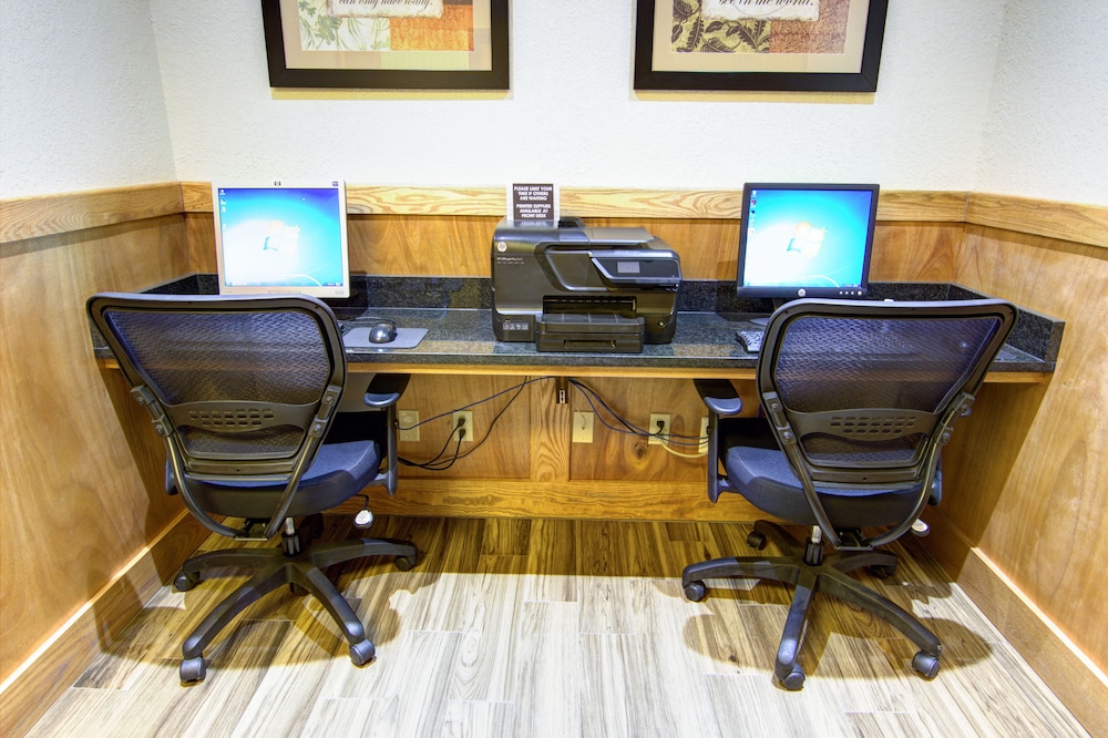 Best Western Center Pointe Inn