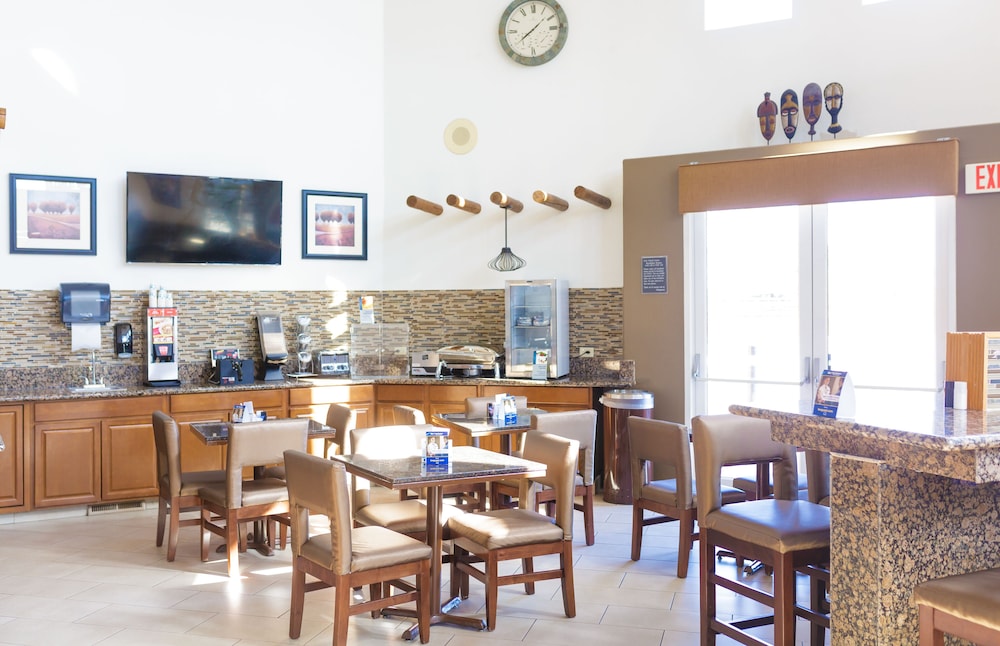 Best Western Kiva Inn