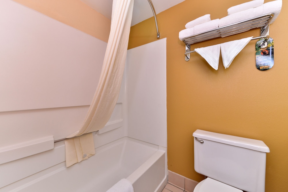 Best Western Kiva Inn