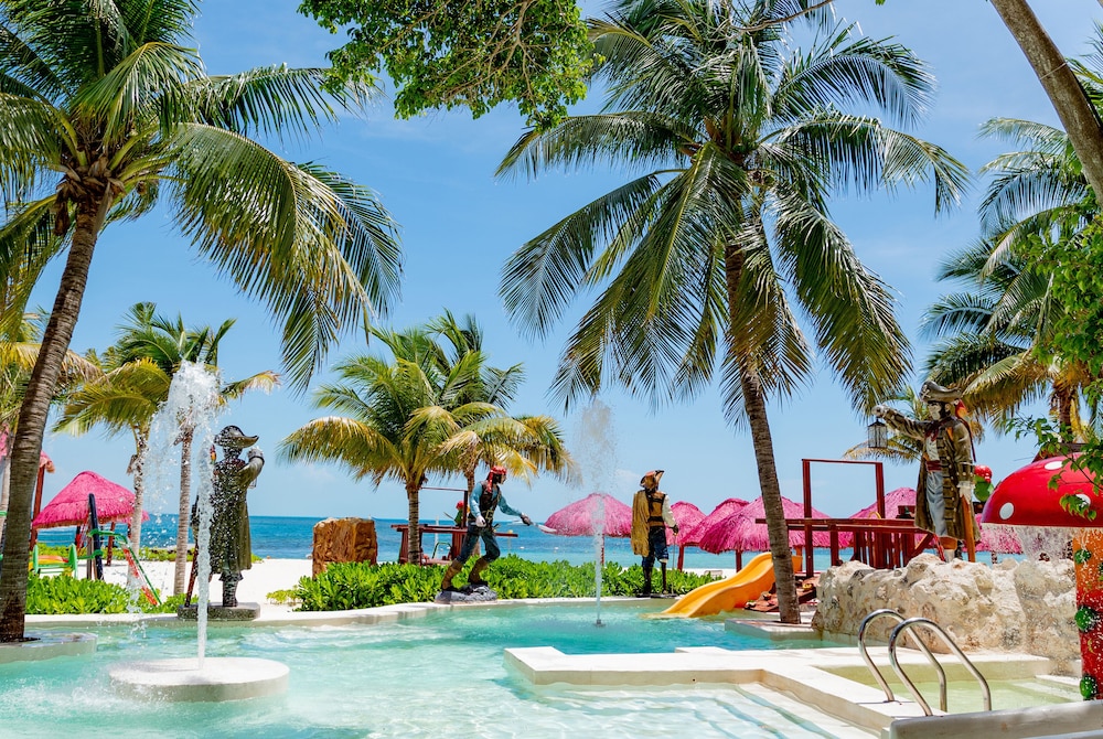 Oasis Palm - All Inclusive photo 3