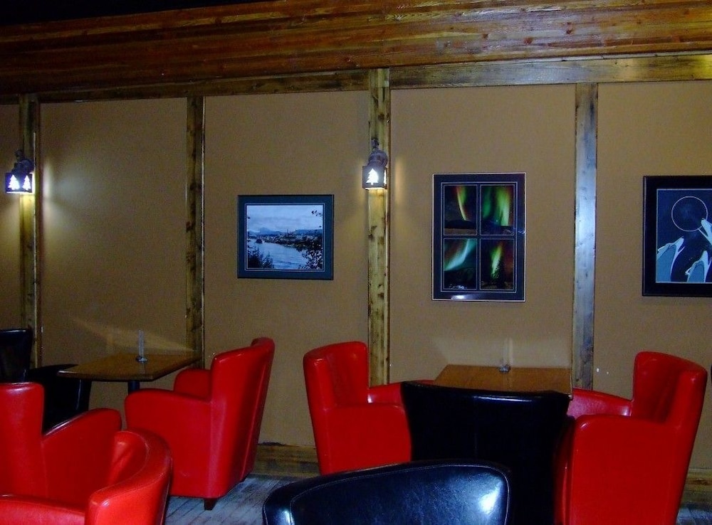 Yukon Inn photo 2