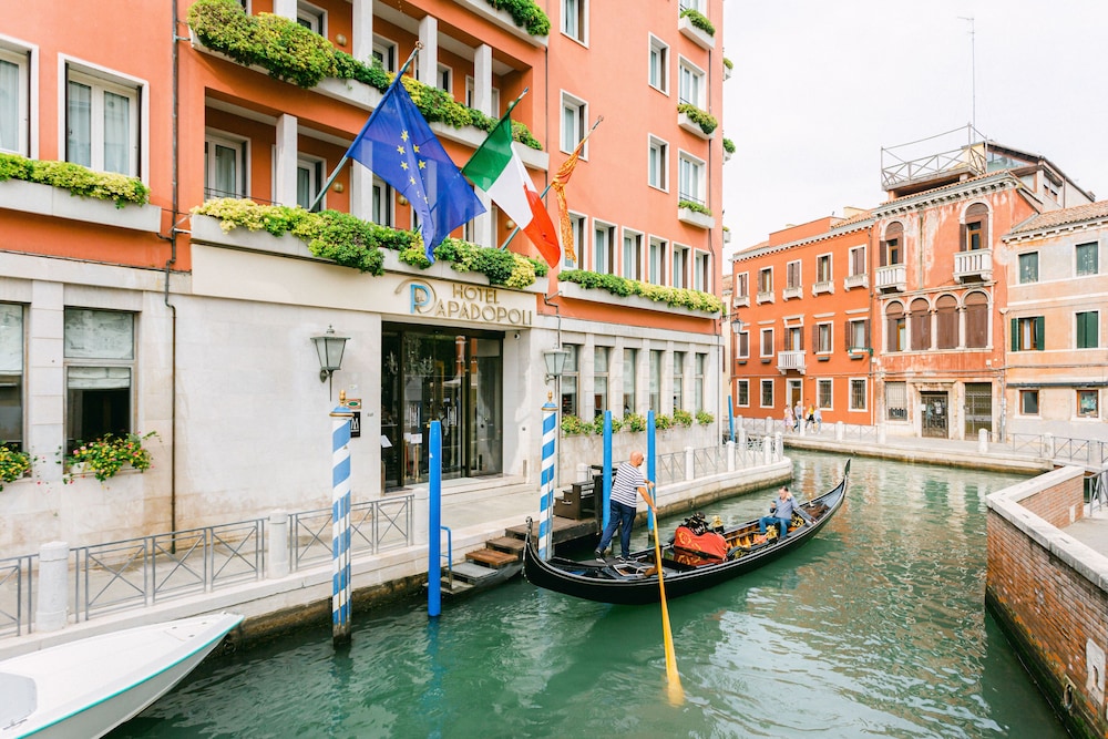 Papadopoli Hotel Venezia - MGallery Collection