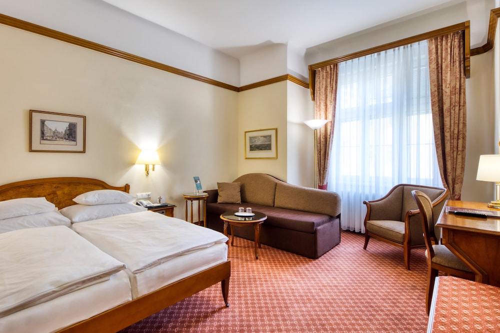 Hotel City Central photo 3