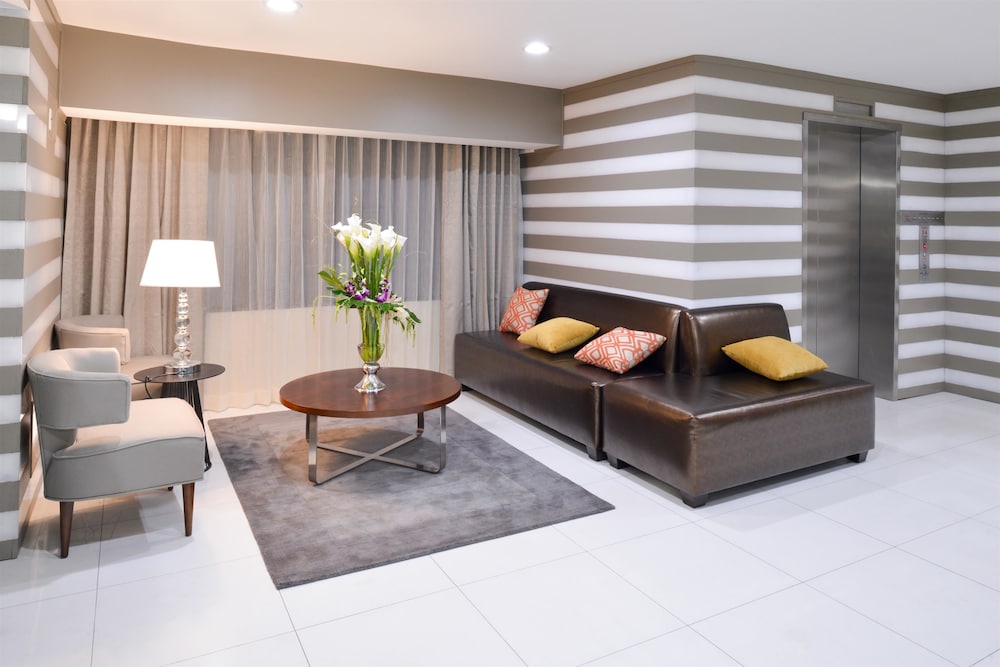 Best Western Plus LA Mid Town Hotel