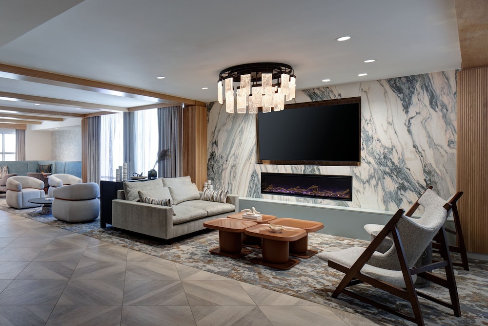 Sheraton Fort Worth Downtown Hotel
