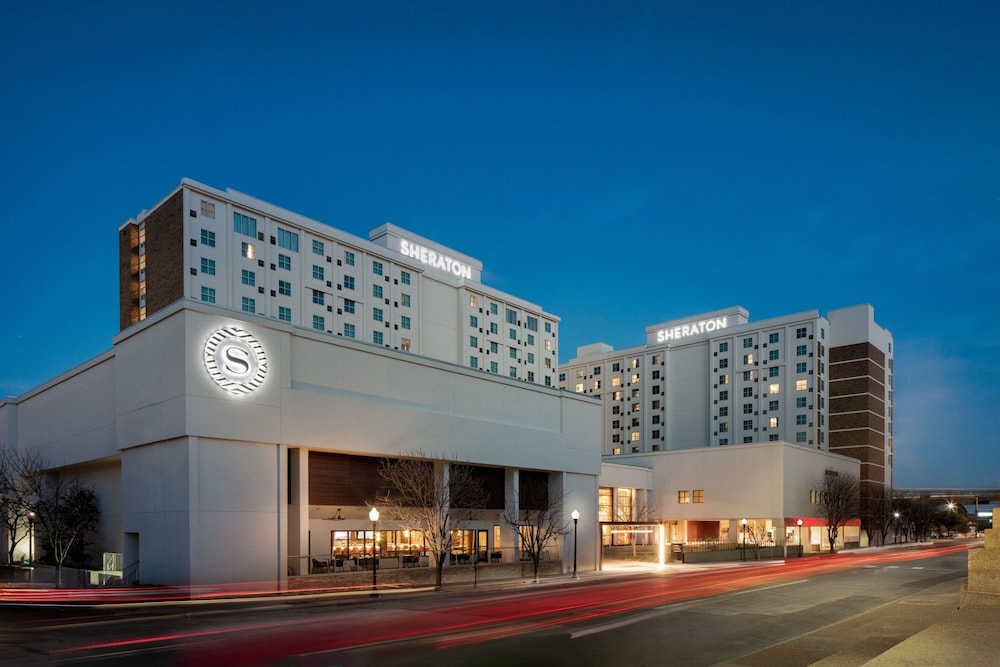 Sheraton Fort Worth Downtown Hotel