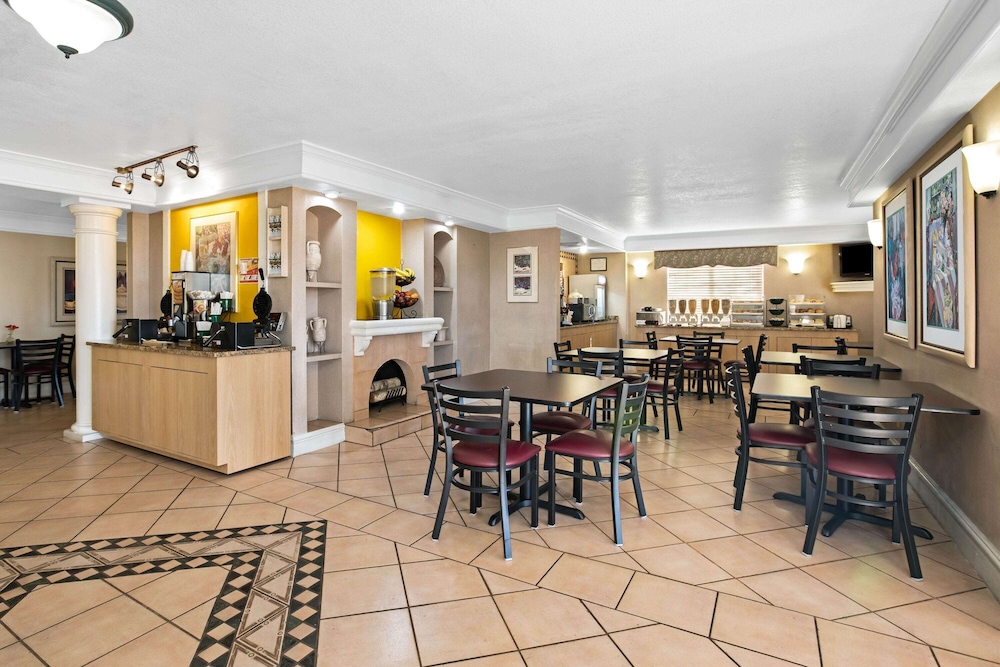 La Quinta Inn by Wyndham El Paso East Lomaland