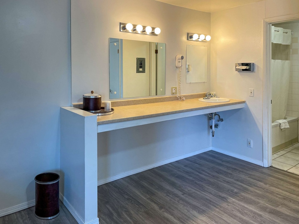 Rodeway Inn & Suites Omak - Okanogan
