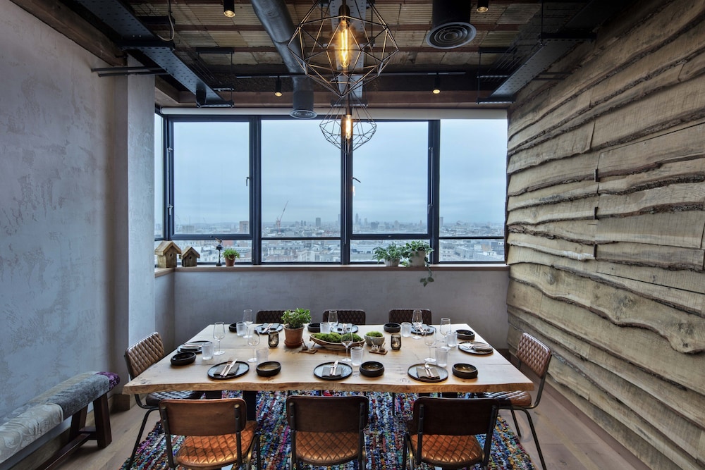 Treehouse Hotel London