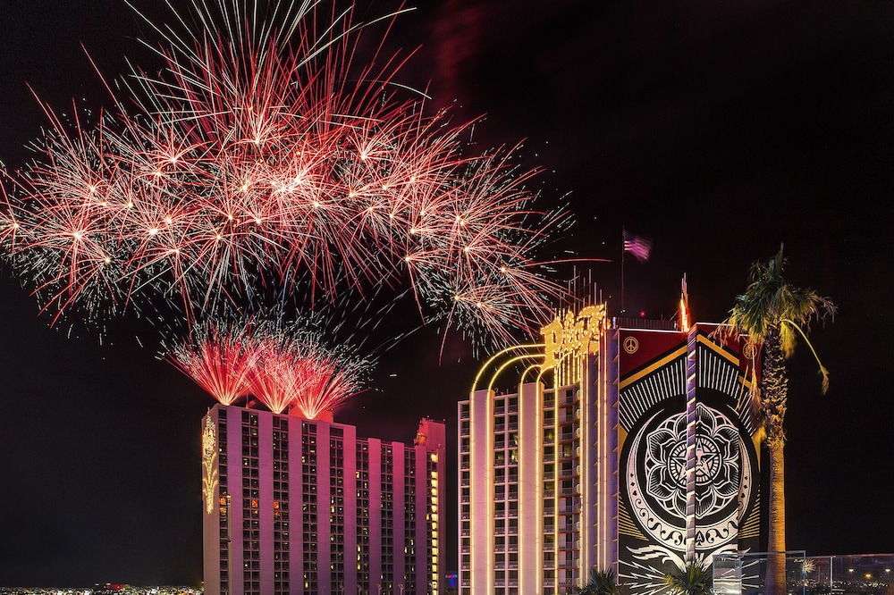 Plaza Hotel & Casino photo 2