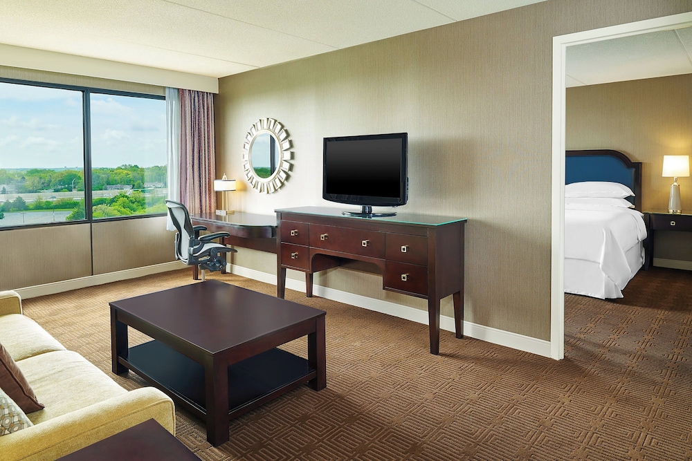 Sheraton Lisle Naperville Hotel photo 5
