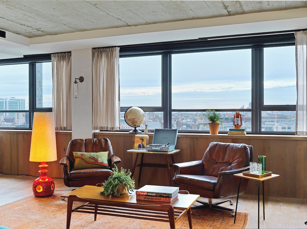 Treehouse Hotel London