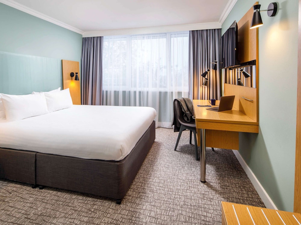 The Harlow Hotel By AccorHotels