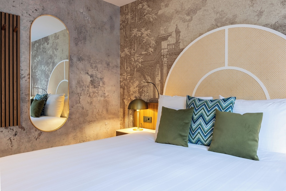 Leonardo Hotel Breda City Center