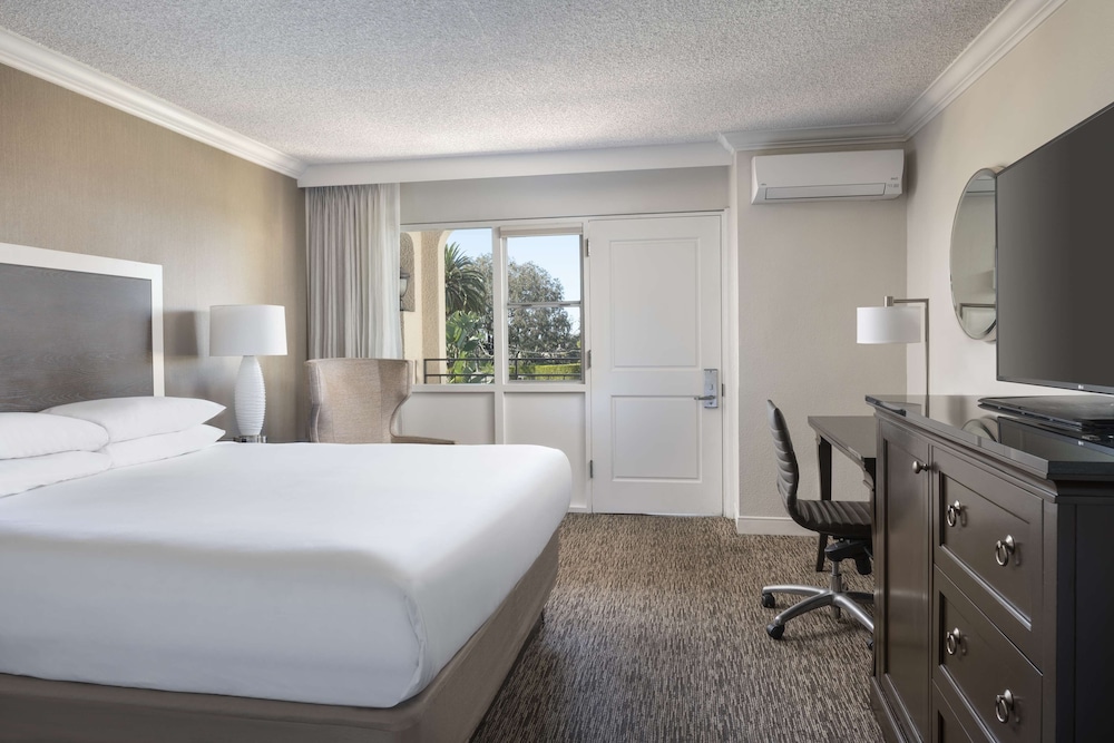 Hyatt Regency Newport Beach photo 3