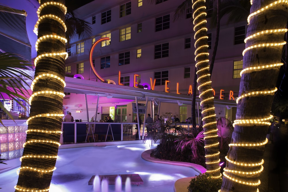 Essex House By Clevelander photo 3