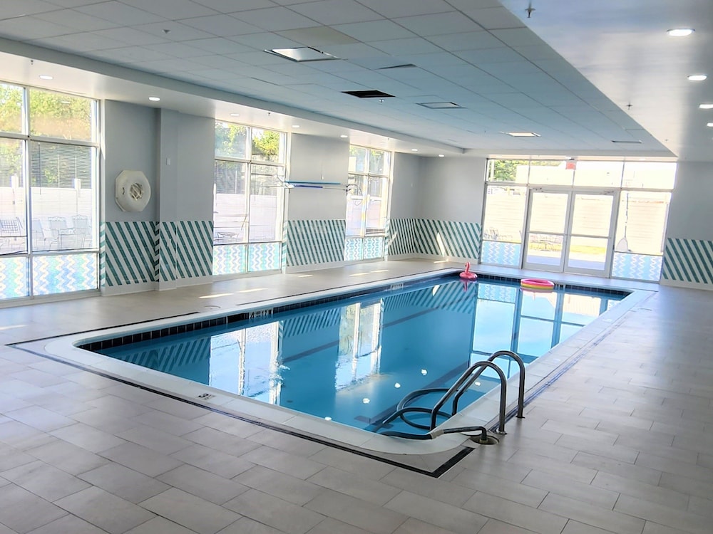 Holiday Inn Piscataway Somerset by IHG