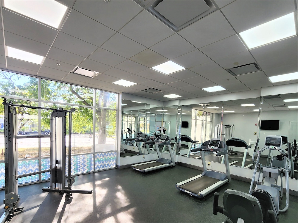 Holiday Inn Piscataway Somerset by IHG