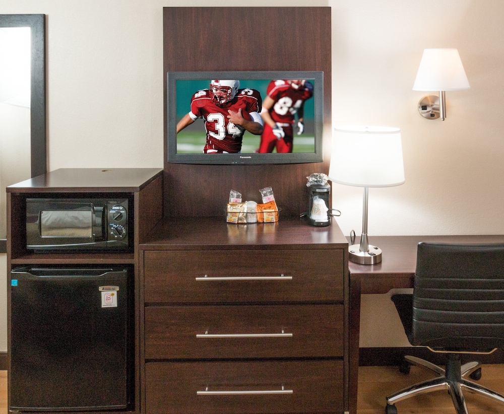 Red Roof Inn PLUS+ Washington DC - Rockville