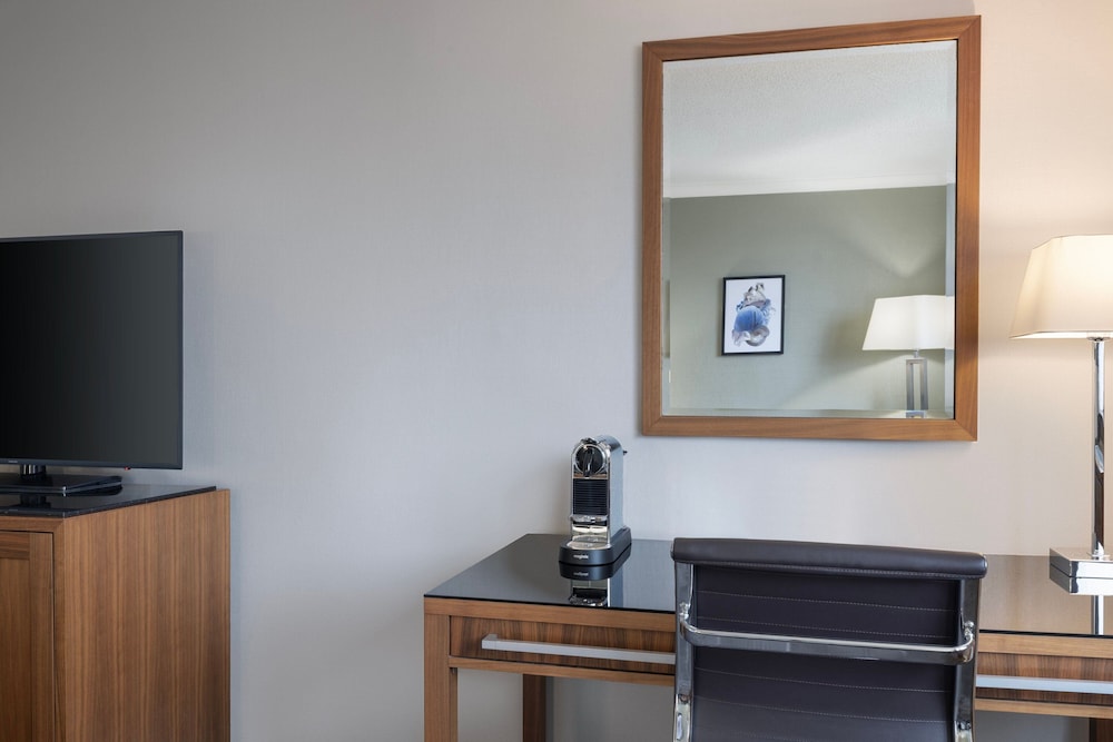 Delta Hotels by Marriott Swansea photo 3