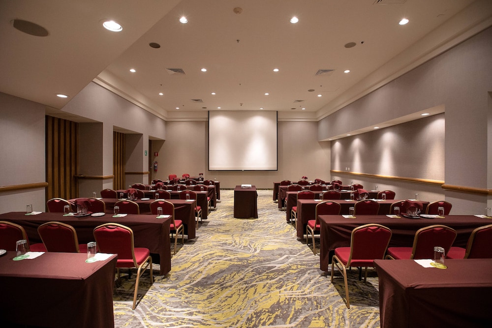 Courtyard by Marriott Mexico City Revolucion