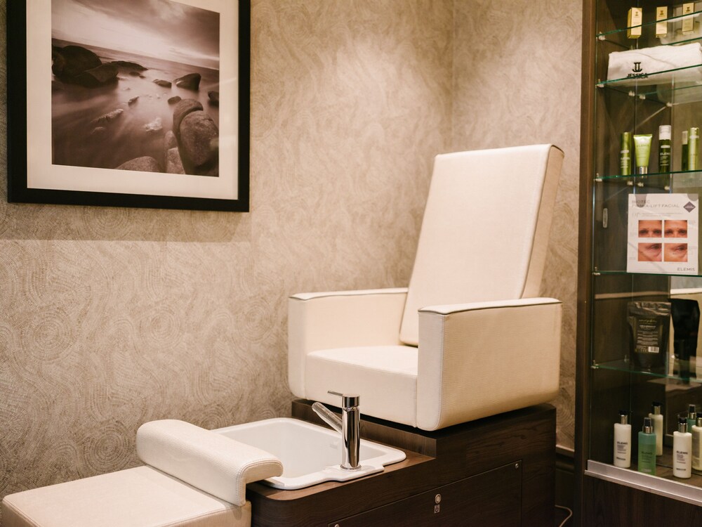 Grand Jersey Hotel and Spa