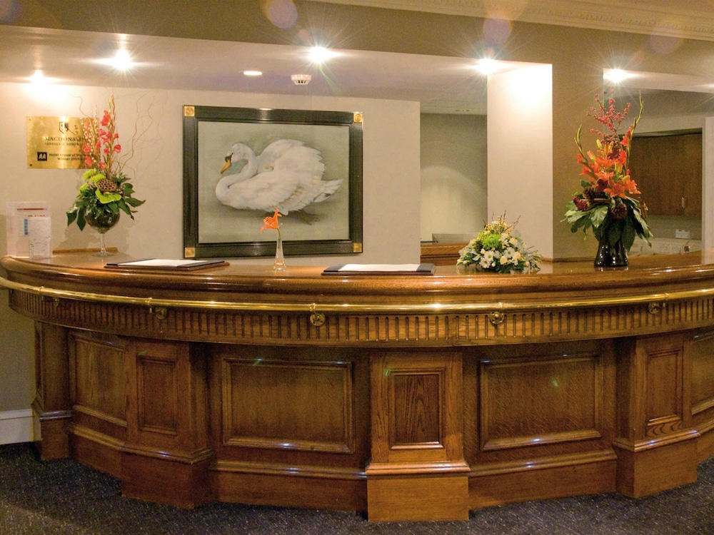 The Swans Nest Hotel
