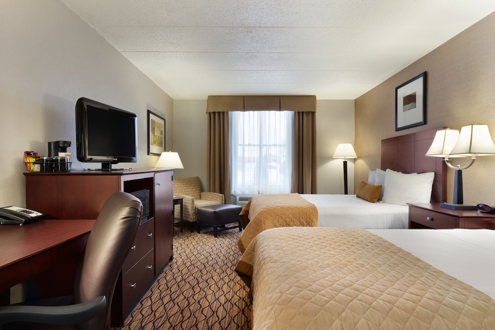 Comfort Inn & Suites Glen Mills - West Chester