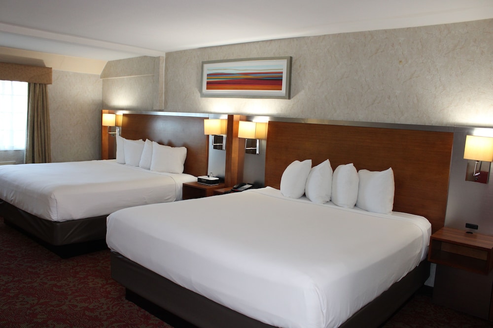 Clarion Hotel Bakersfield North