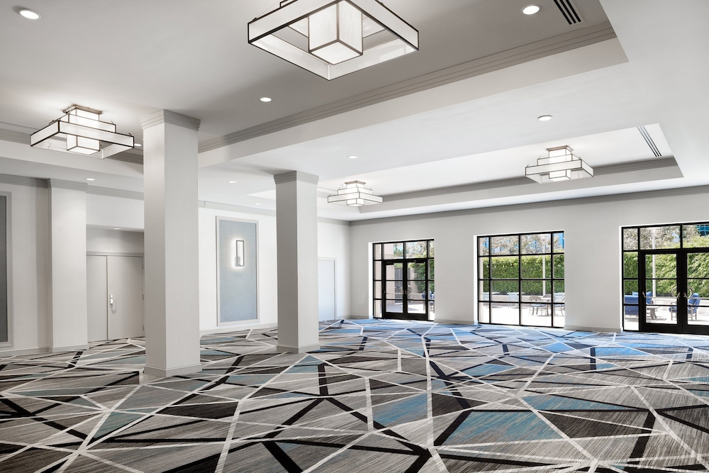 Sheraton Cerritos Hotel