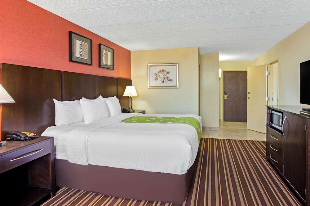 La Quinta Inn & Suites by Wyndham Salisbury