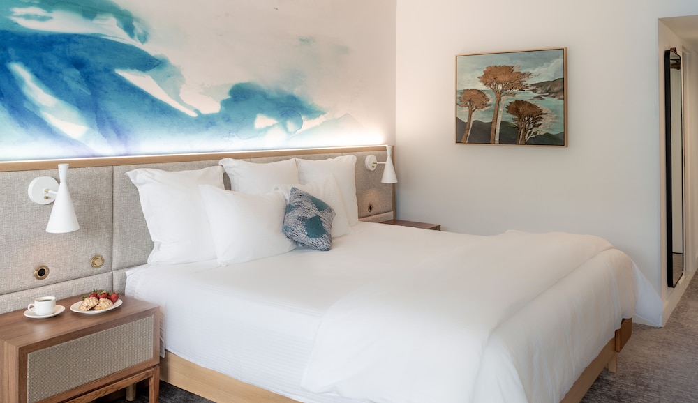Portola Hotel & Spa at Monterey Bay photo 5
